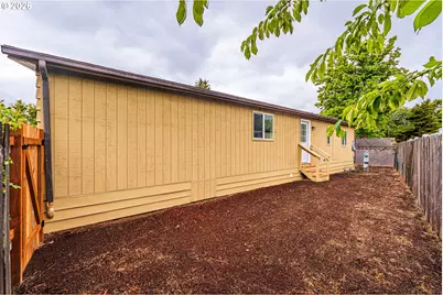 3086 Stapp Dr, Eugene, OR 97408 - Photo 7