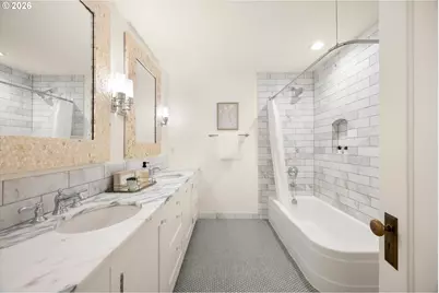 49 Briarwood Rd, Lake Oswego, OR 97034 - Photo 31