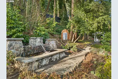 49 Briarwood Rd, Lake Oswego, OR 97034 - Photo 35