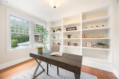 49 Briarwood Rd, Lake Oswego, OR 97034 - Photo 13