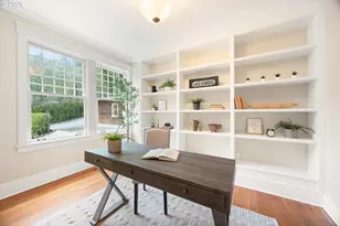 49 Briarwood Rd, Lake Oswego, OR 97034 - Photo 13