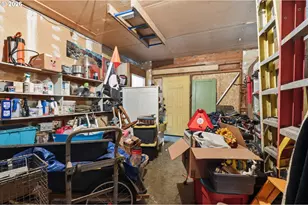 15717 SW Scholls Ferry Rd, Beaverton, OR 97007 - Photo 39