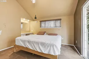 15717 SW Scholls Ferry Rd, Beaverton, OR 97007 - Photo 11