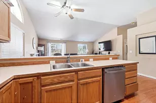 1012 40th St, Washougal, WA 98671 - Photo 9