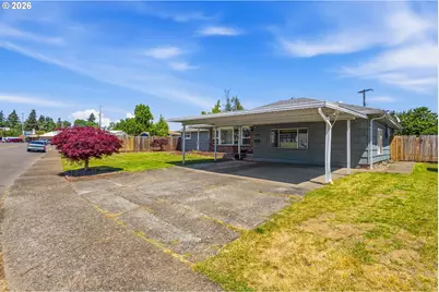 200 SE Walnut Ave, Dallas, OR 97338 - Photo 3