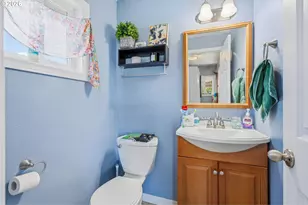 200 SE Walnut Ave, Dallas, OR 97338 - Photo 19