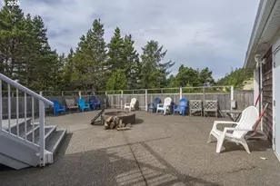15710 Oceanview Ave, Rockaway Beach, OR 97136 - Photo 37