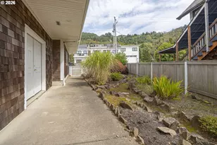 15710 Oceanview Ave, Rockaway Beach, OR 97136 - Photo 45