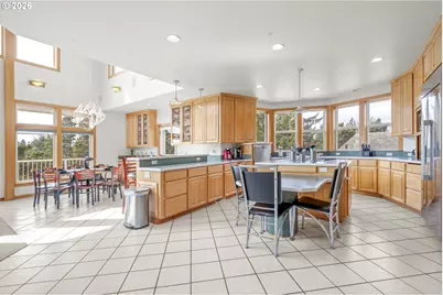15710 Oceanview Ave, Rockaway Beach, OR 97136 - Photo 7