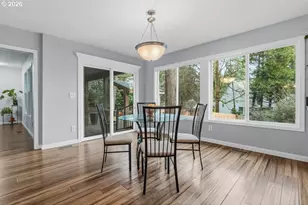 11924 SW 34th Ave, Portland, OR 97219 - Photo 9