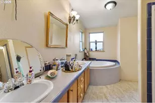 514 Eakin Rd, Azalea, OR 97410 - Photo 9