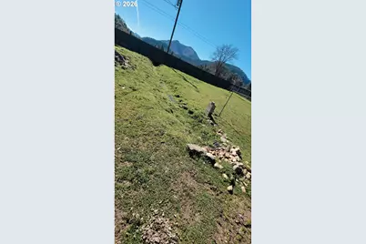 514 Eakin Rd, Azalea, OR 97410 - Photo 37