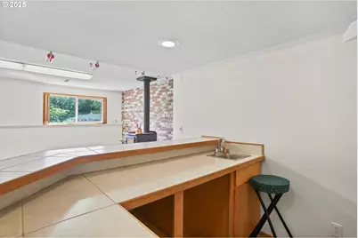 2335 5th St, Columbia City, OR 97018 - Photo 35