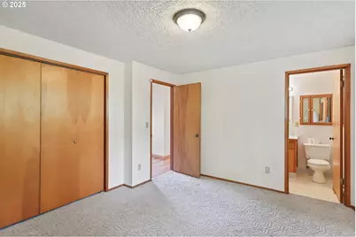 2335 5th St, Columbia City, OR 97018 - Photo 19