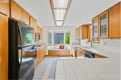 2335 5th St, Columbia City, OR 97018 - Photo 13