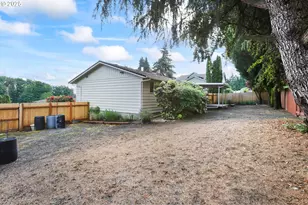 2335 5th St, Columbia City, OR 97018 - Photo 39