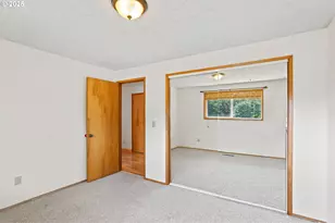 2335 5th St, Columbia City, OR 97018 - Photo 25