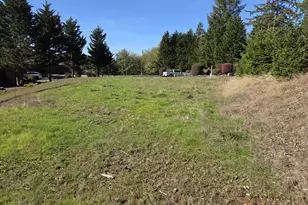 7771 Zoe Dr, Brookings, OR 97415 - Photo 1