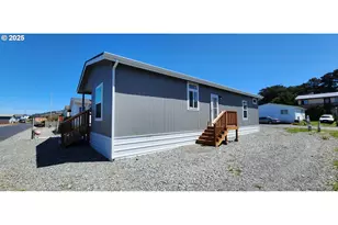 94120 Strahan St, Gold Beach, OR 97444 - Photo 21