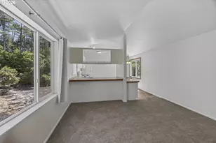 5580 Otter Way, Florence, OR 97439 - Photo 13