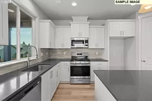 919 NE Sagebrush Dr, Estacada, OR 97023 - Photo 5