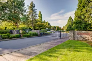 600 SE Arrow Creek Ln, Gresham, OR 97080 - Photo 45