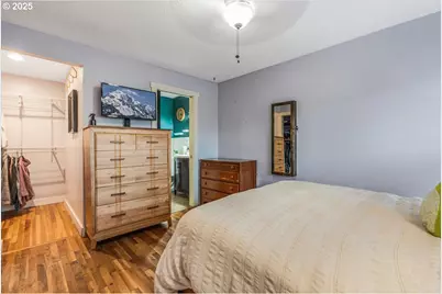 16824 SE Morrison Ct, Portland, OR 97233 - Photo 21