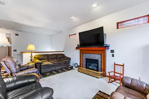 4060 Mandy Ave, Salem, OR 97302 - Photo 7