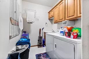 4060 Mandy Ave, Salem, OR 97302 - Photo 17