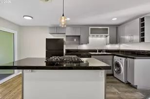 925 NE 68th Ave, Portland, OR 97213 - Photo 5