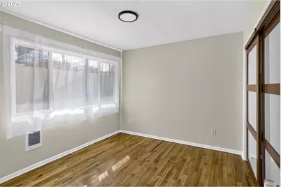925 NE 68th Ave, Portland, OR 97213 - Photo 9