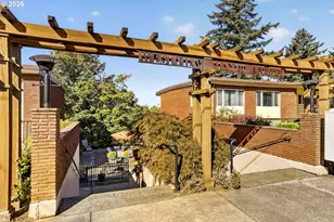 925 NE 68th Ave, Portland, OR 97213 - Photo 15
