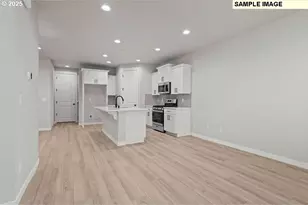 18601 NE 44th Ave, Vancouver, WA 98686 - Photo 13