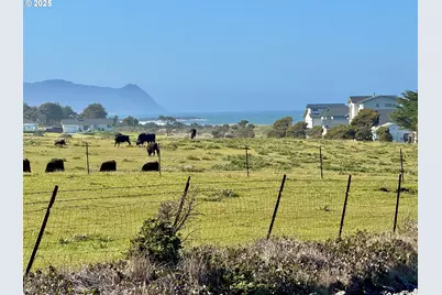 00 Old Coast Hwy, Gold Beach, OR 97444 - Photo 21