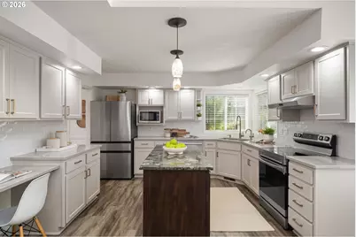 6475 SW Arranmore Ct, Portland, OR 97223 - Photo 13