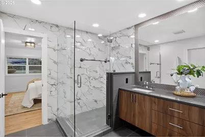 1685 Fernwood Dr, Lake Oswego, OR 97034 - Photo 17