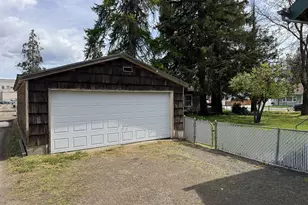 229 W Allyn St, Goldendale, WA 98620 - Photo 43