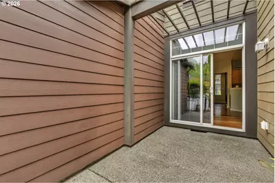 7084 NE Stonewater St, Hillsboro, OR 97124 - Photo 11
