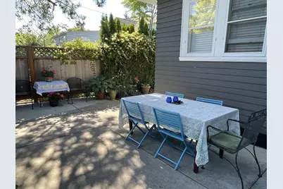 4249 SE Stark St, Portland, OR 97215 - Photo 45