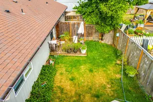 510 NE Osborne Ct, McMinnville, OR 97128 - Photo 15