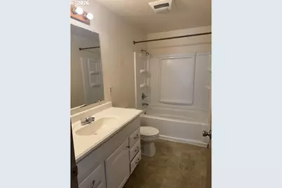 510 NE Osborne Ct, McMinnville, OR 97128 - Photo 7