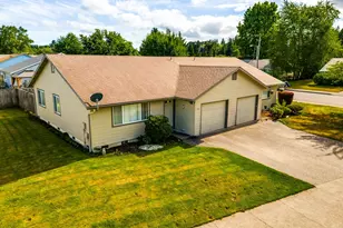 510 NE Osborne Ct, McMinnville, OR 97128 - Photo 11