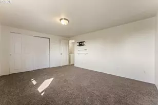 274 N Cammann St, Coos Bay, OR 97420 - Photo 21