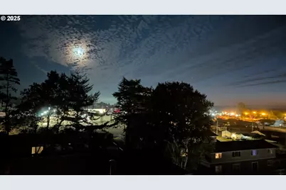 274 N Cammann St, Coos Bay, OR 97420 - Photo 31