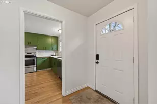 16309 Lake Forest Blvd, Lake Oswego, OR 97035 - Photo 3