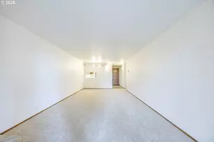 2671 Woodstone Pl, Eugene, OR 97405 - Photo 9