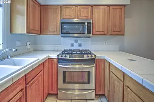 2772 E McLoughlin Blvd, Vancouver, WA 98661 - Photo 21