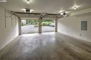 2772 E McLoughlin Blvd, Vancouver, WA 98661 - Photo 43