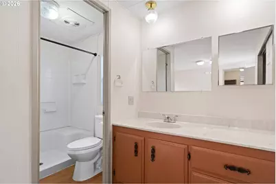 1566 Laura St, Springfield, OR 97477 - Photo 11