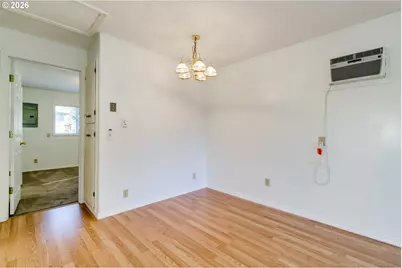 1566 Laura St, Springfield, OR 97477 - Photo 33